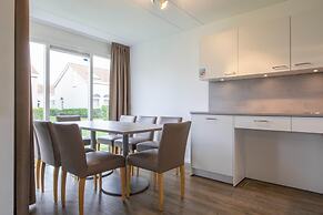 Beachside Bungalow Near Beach