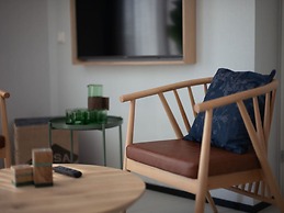 Modern Lodge With Dishwasher, Near the Beach