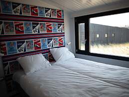 Modern Lodge With Dishwasher, Near the Beach