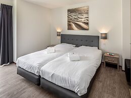 Restyled Villa With Dishwasher and Whirlpool, Near the Sea