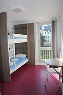 Auberge de Jeunesse Orléans Centre Ville - Hostel
