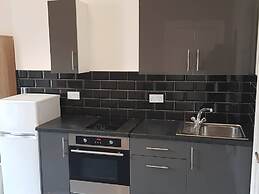 Studio For 2 In Good Location