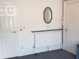 Studio For 2 In Good Location