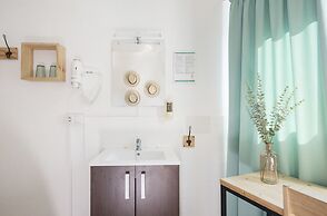 Forenna Hostel - Adults Only