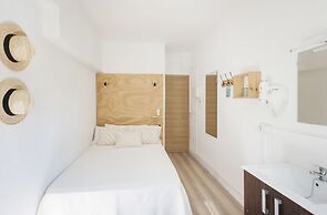 Forenna Hostel - Adults Only