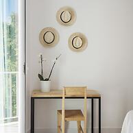 Forenna Hostel - Adults Only