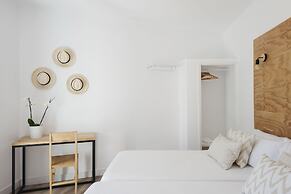 Forenna Hostel - Adults Only