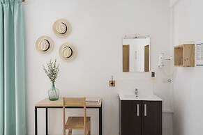 Forenna Hostel - Adults Only