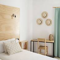 Forenna Hostel - Adults Only