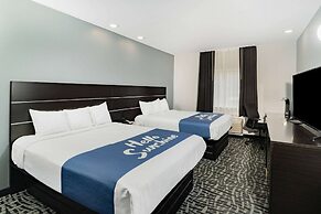 Days Inn & Suites by Wyndham Horn Lake/Memphis Graceland