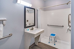 Days Inn & Suites by Wyndham Horn Lake/Memphis Graceland