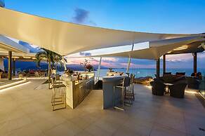 UniQue Boutique Resort