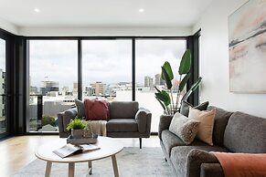 The East End Apartments by Urban Rest