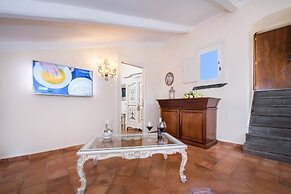 Villa Alba d' Oro - Historic Luxury Villa