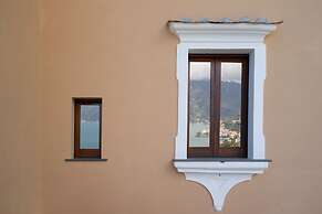 Villa Alba d' Oro - Historic Luxury Villa