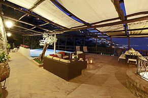 Villa Alba d' Oro - Historic Luxury Villa