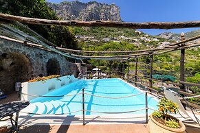 Villa Alba d' Oro - Historic Luxury Villa