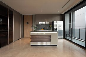 Walton Suites Sukhumvit