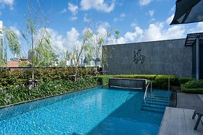 Walton Suites Sukhumvit