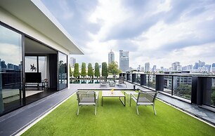 Walton Suites Sukhumvit