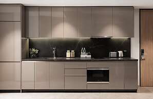 Walton Suites Sukhumvit