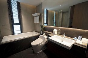 Walton Suites Sukhumvit