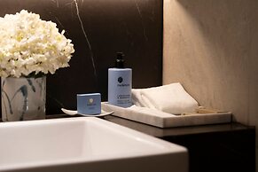 Walton Suites Sukhumvit