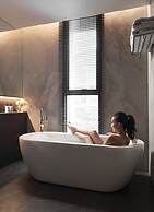 Walton Suites Sukhumvit