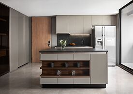 Walton Suites Sukhumvit