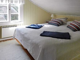 6 Person Holiday Home in Lysekil