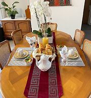 Reims Sherpa Guest House