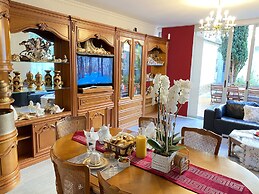 Reims Sherpa Guest House