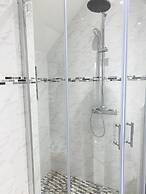 Reims Sherpa Guest House