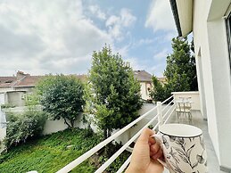 Reims Sherpa Guest House