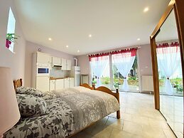 Reims Sherpa Guest House