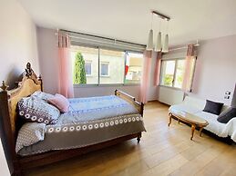 Reims Sherpa Guest House