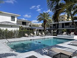 Tropic Isle Beach Resort