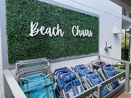 Tropic Isle Beach Resort