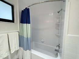 Tropic Isle Beach Resort