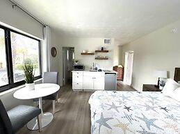 Tropic Isle Beach Resort