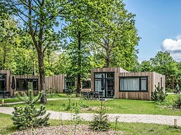 Modern Waterfront Lodge, Located Within Green Surroundings