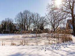 Beautiful House With Whirlpool