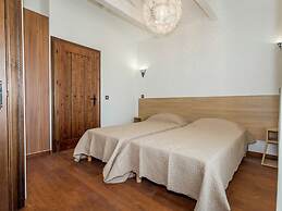 Pet Friendly Basque Stay