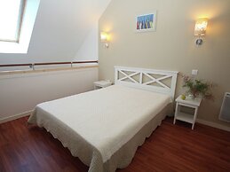Seaside Apartment Stay