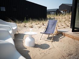 Modern Lodge With Dishwasher, Near the Sea