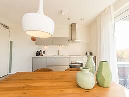 Luxurious, Spacious Suite Near Maastricht
