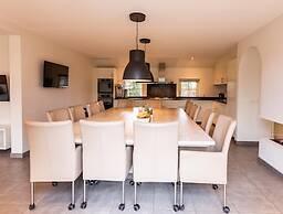 Wellness Villa in Peaceful Nature