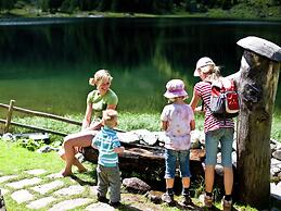 Boutique Chalet in Sankt Georgen ob Murau With Sauna