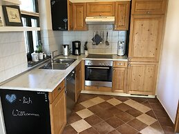 Schoenes Ferienhaus in Dargun mit Pool