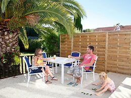 Modern Family Getaway